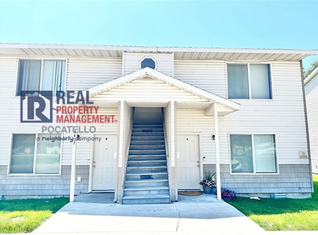 Building Photo - 4407 Opal Ave