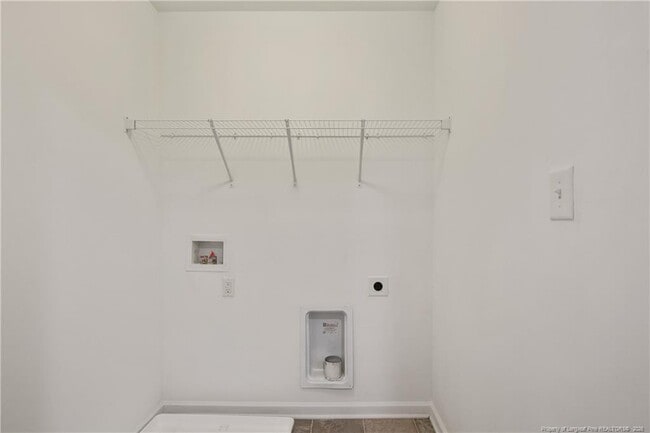 Building Photo - 2627 Gardner Park Dr