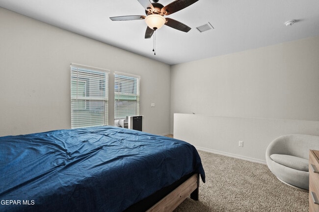 Building Photo - 13920 Loreina Luz Ave