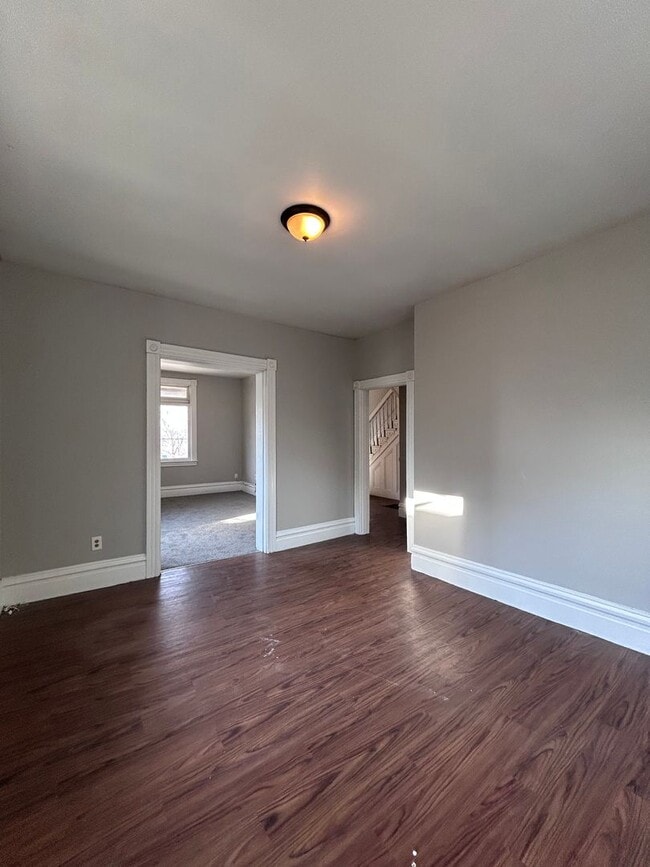 Building Photo - 3BR Single-Family Home + Office | Garage | Fresh Updates| Perrysville Avenue