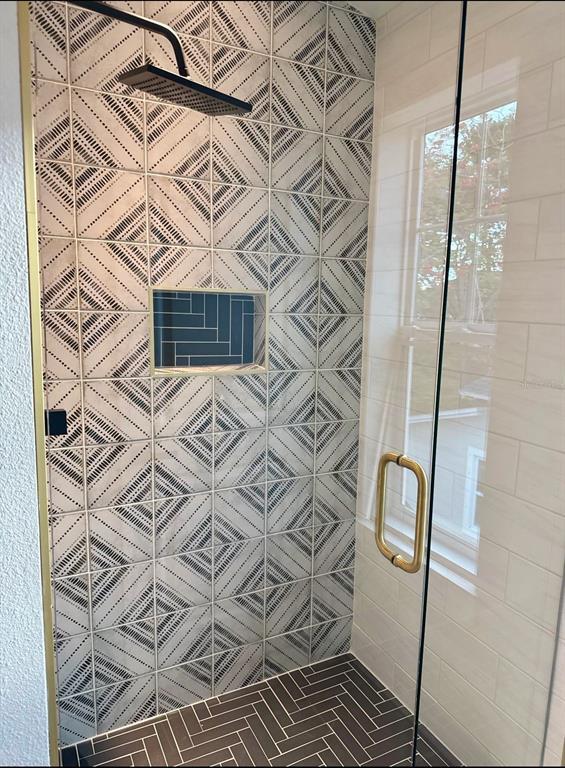 Building Photo - 2333 W Beach St