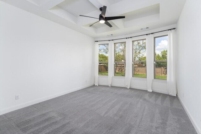 Building Photo - 2302 Royal Dove Ln