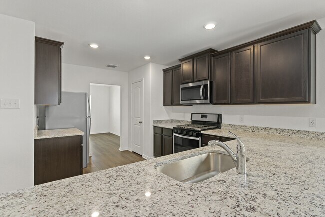Building Photo - 15211 Bufflehead Crk
