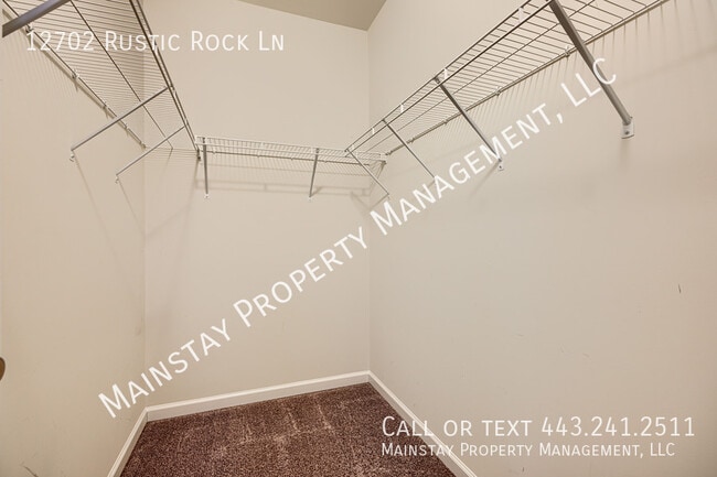 Building Photo - 12702 Rustic Rock Ln