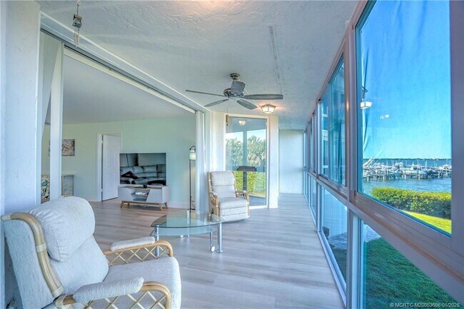 Building Photo - 2370 NE Ocean Blvd