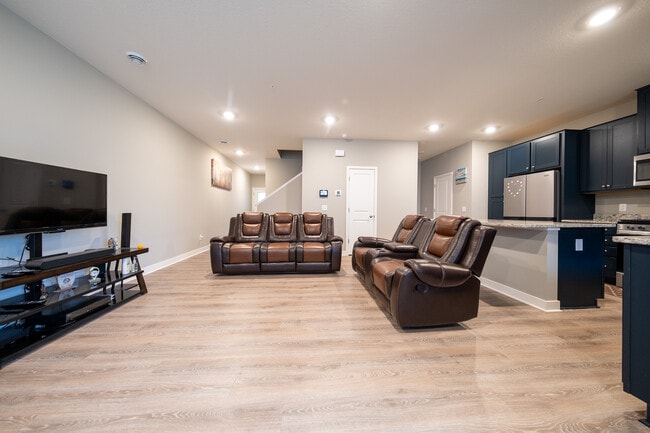 Building Photo - 6464 Genevieve Trail