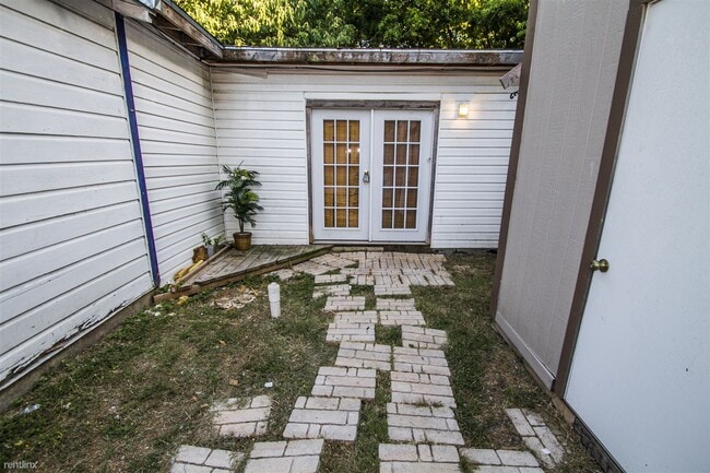 Building Photo - 1214 Florida St