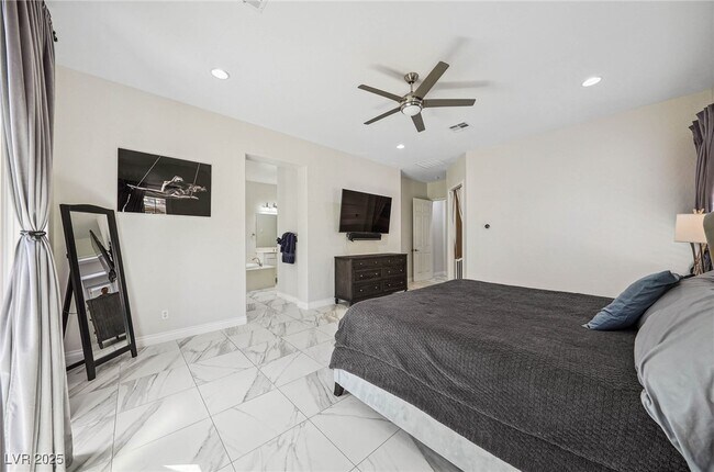 Building Photo - 47 Grand Masters Dr