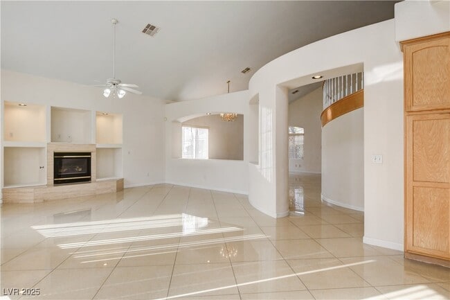 Building Photo - 9537 Gainey Ranch Ave