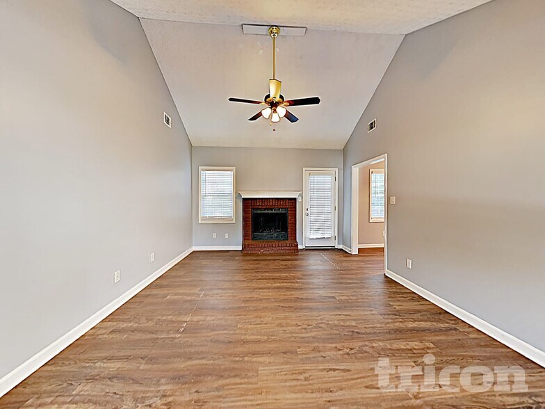 Building Photo - 520 Allens Landing Ct
