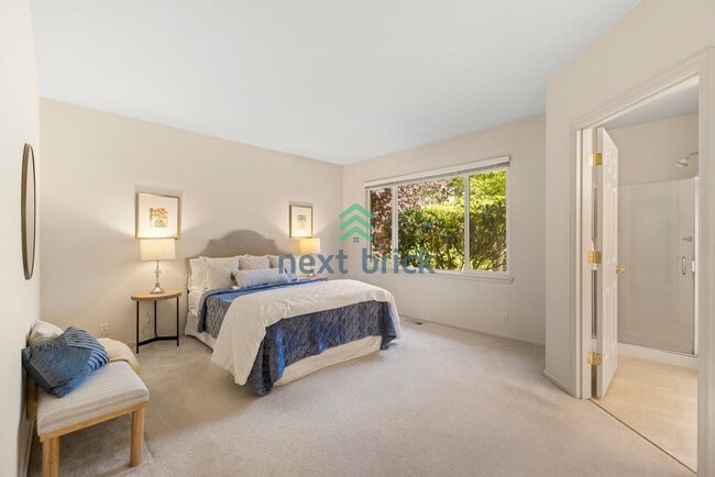 Building Photo - Stunning 3 BEDS & 2 BATH SINGLE FAMILY HOUSE FOR RENT