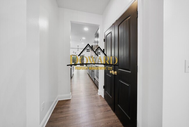 Building Photo - 360 Hawksbill Dr