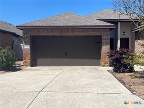 Building Photo - 170 Joanne Cv