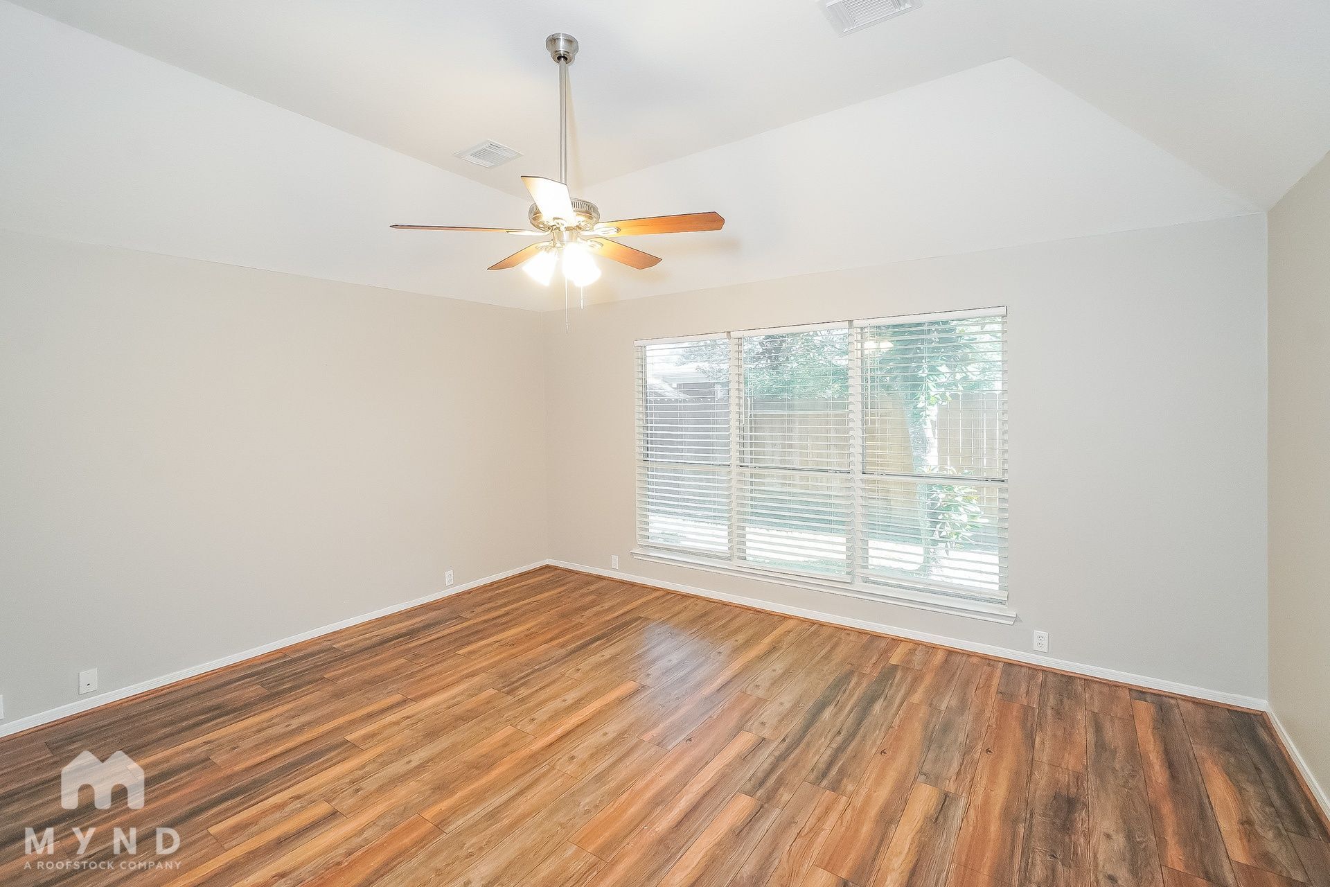 Building Photo - 818 Cypresswood Bend