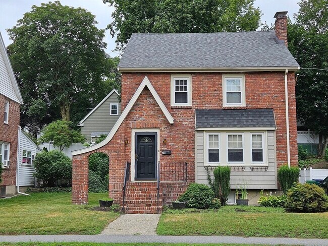 Primary Photo - 25 Essex St