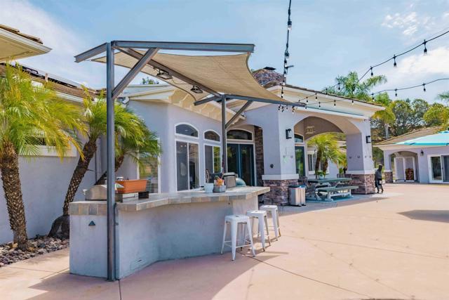 Building Photo - 15263 Presilla Dr