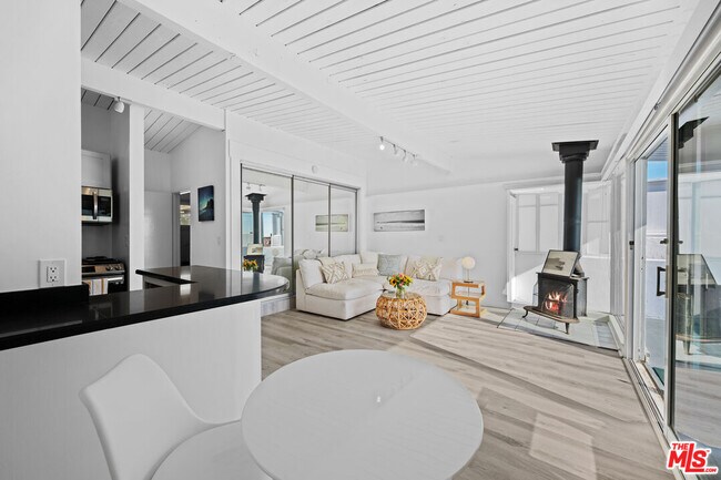 Building Photo - 25154 Malibu Rd