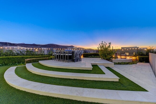 Building Photo - Distinctive Fully Furnished Estate in The Canyons!