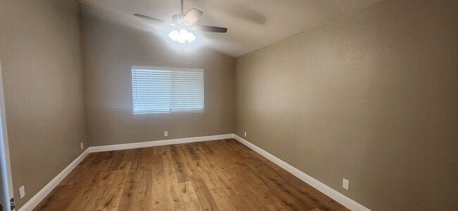 Building Photo - Updated 3 Bedroom 2 Bathroom Home in Pocke...