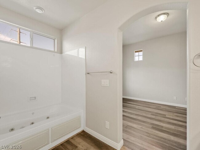 Building Photo - 1087 Luna Eclipse Ln