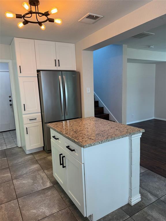 Building Photo - 283 Cordero Dr