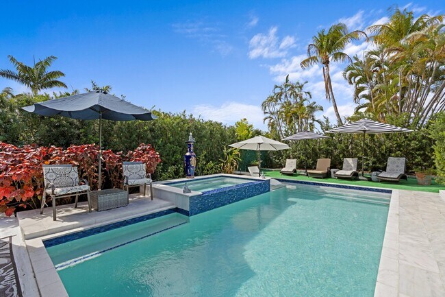 Building Photo - 3705 NE 16th Ave