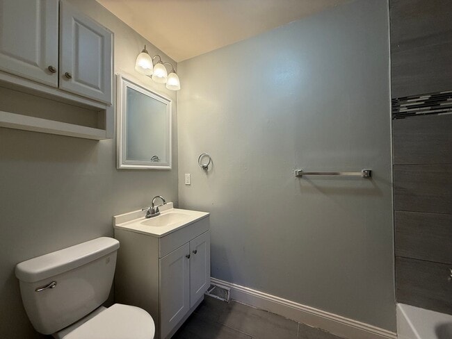 Building Photo - 2459 S St Clair St