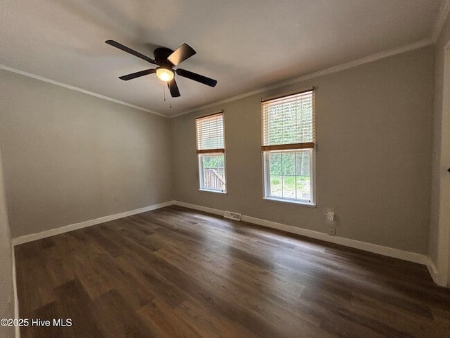 Building Photo - 180 Quails Cove