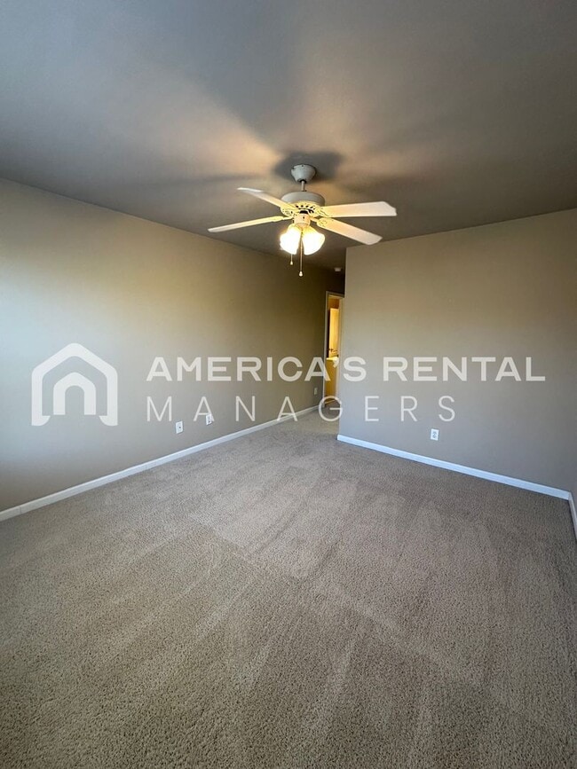 Building Photo - Beautiful Home for Rent in Birmingham, AL!!!! Available to View Now!!!