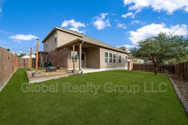 Building Photo - 3124 Half Moon Dr