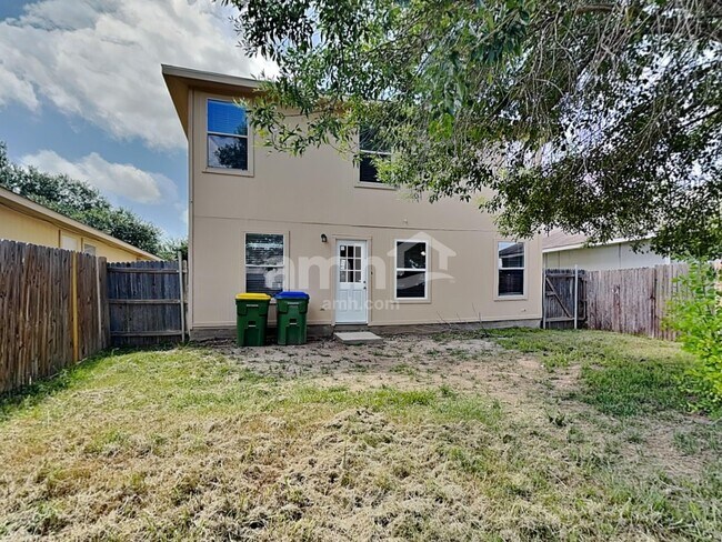 Building Photo - 12748 Saint Marys Dr