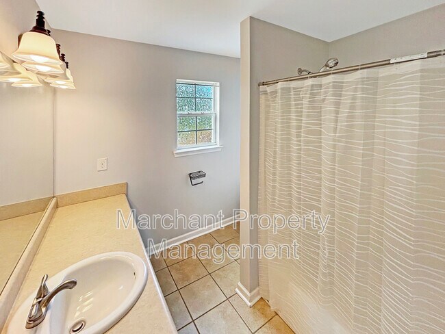 Building Photo - 503 Peach Grove Pl