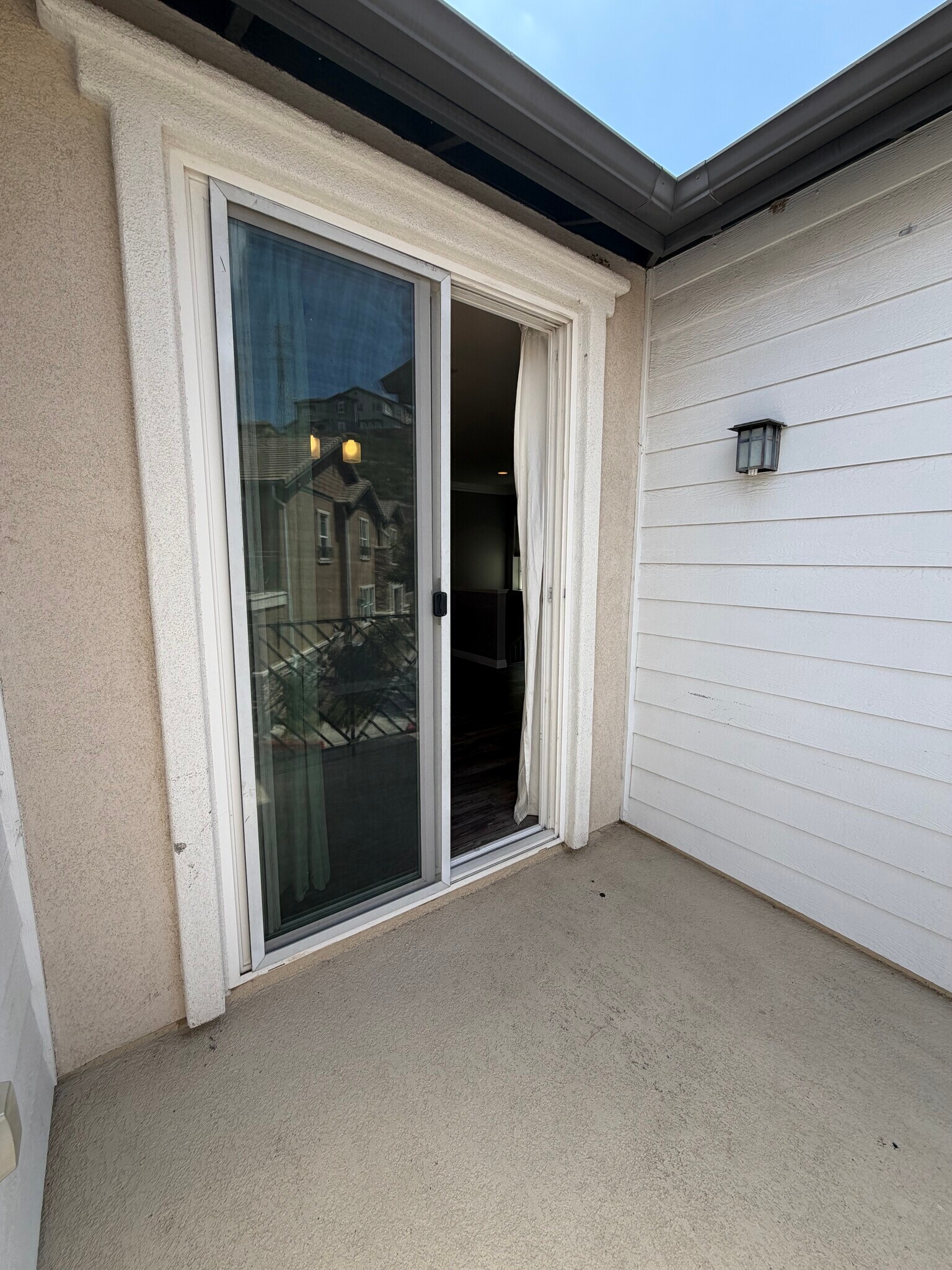 Building Photo - 16718 Nicklaus Dr
