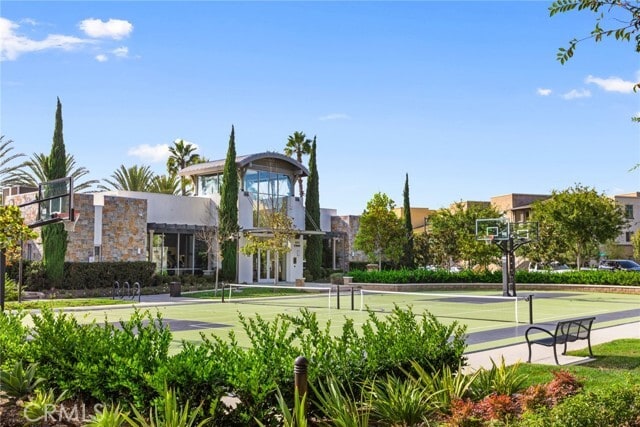 Building Photo - 13127 Union Ave