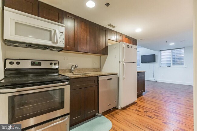 Primary Photo - 1623 Willington Street, Unit 7