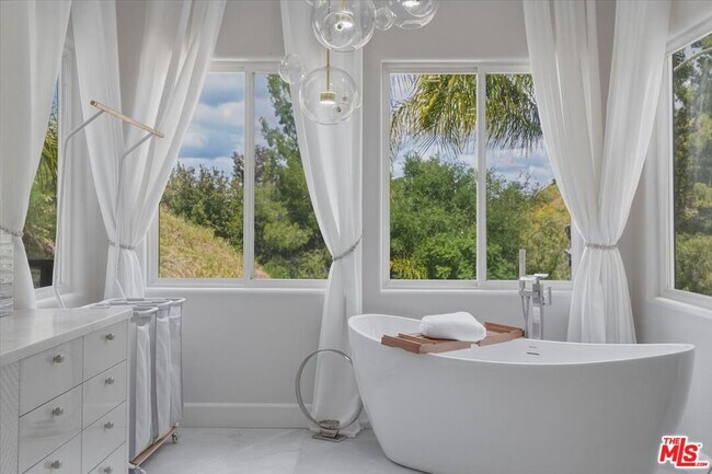 Building Photo - 3891 Marks Rd