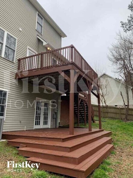 Building Photo - 2013 Lancey Dr