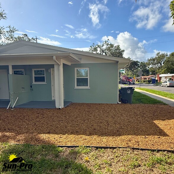 Building Photo - 750 Bethune St