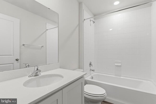 Building Photo - 5217 Water Lily Wy