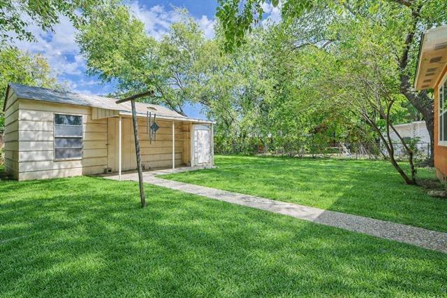 Building Photo - 157 W Purnell St