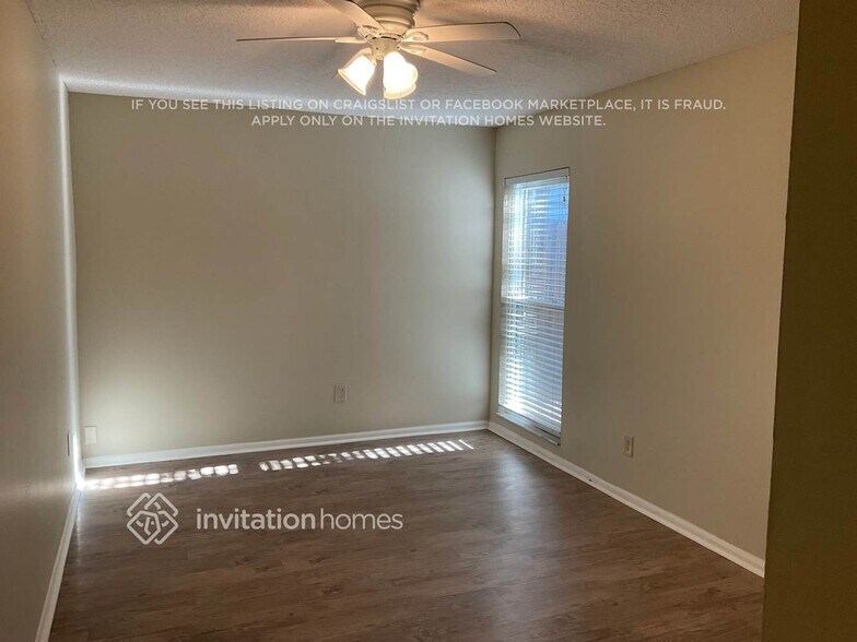 Building Photo - 1355 Palo Alto Ct