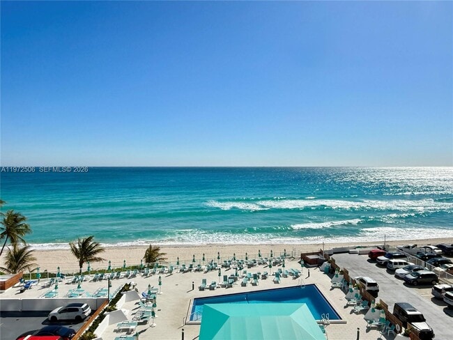 Building Photo - 3140 S Ocean Dr