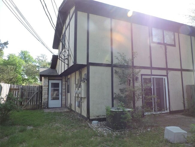 Building Photo - 8509 Fathom Cir