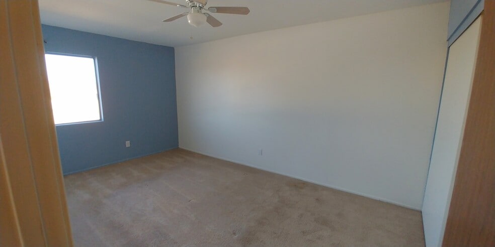 Master Bedroom - 4423 Plaza Vista