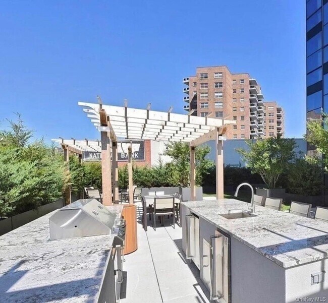 Building Photo - 108-20 71st Ave
