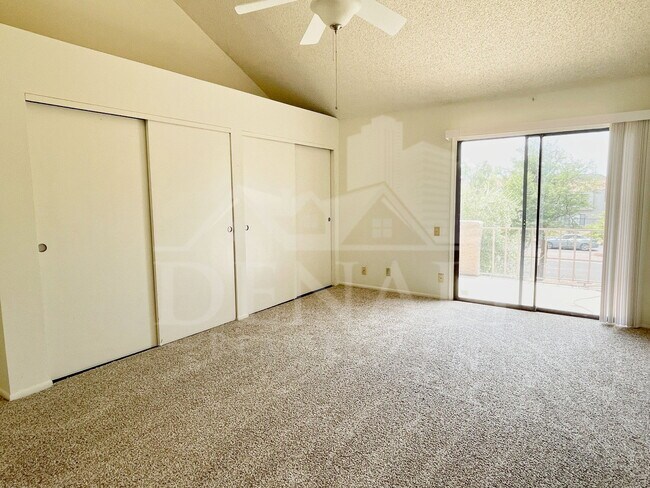 Building Photo - 10019 E Mountain View Rd