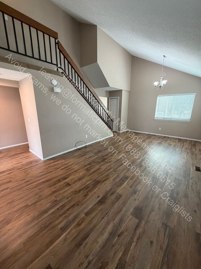 Building Photo - 8962 W 89th Pl