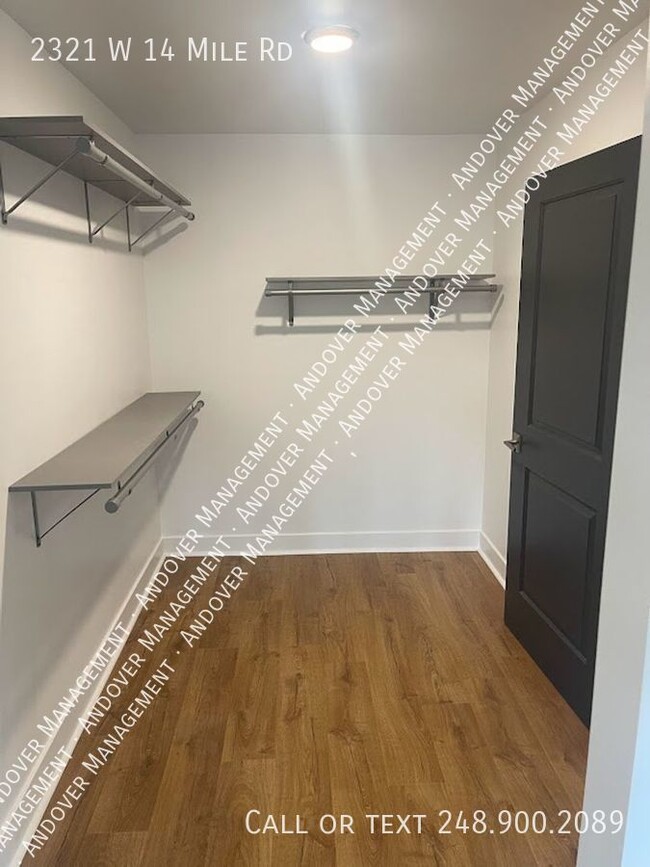 Building Photo - Maple Ranch - Large 2bd/2ba
