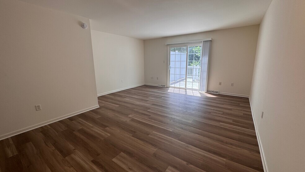 Building Photo - 40 Ramsgate Ln
