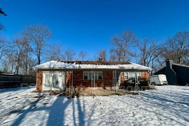 Primary Photo - 6740 Doris Dr